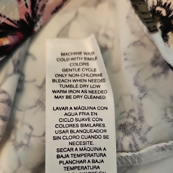 White House Black Market Floral Halter Tank Top - Picture 7 of 7